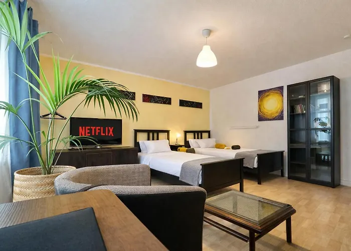 Vajagic 2 - 5 Pers, 2 Schlafzimmer, Messe, Uni Klinik Lägenhet *